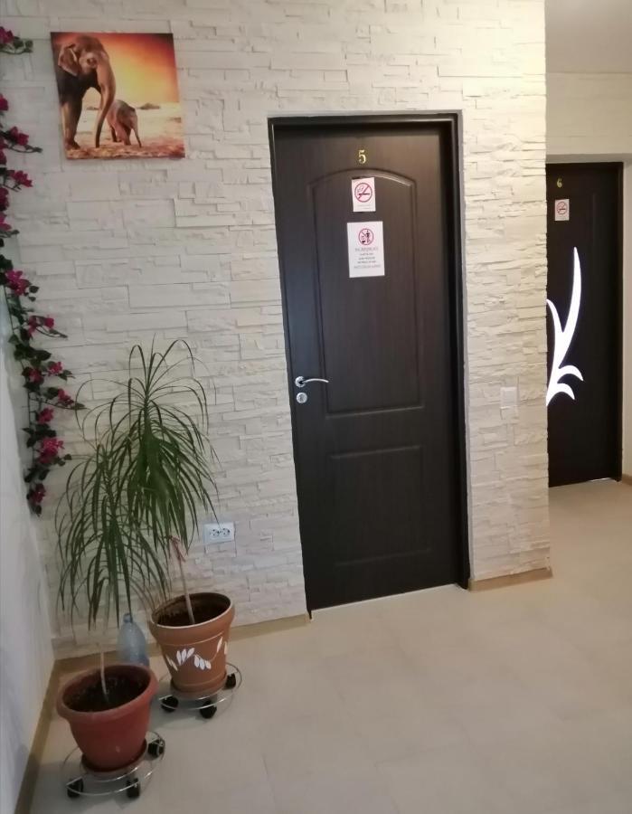 부스테니 Vila Darian 빌라 외부 사진